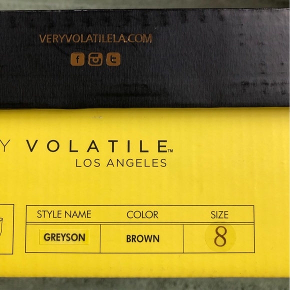 🤎 Genuine Suede Shootie with Snakeskin Detail 🤎 - Picture 5 of 12